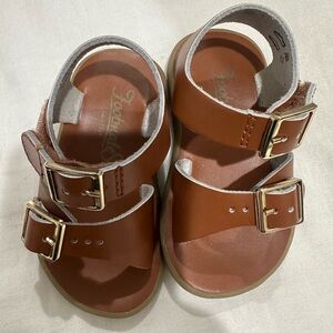 Brown Kids Sandals by Footmates